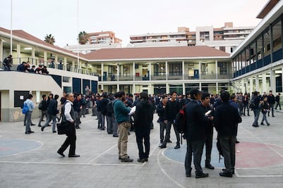 Suman al menos 160 las réplicas tras sismo en Chile