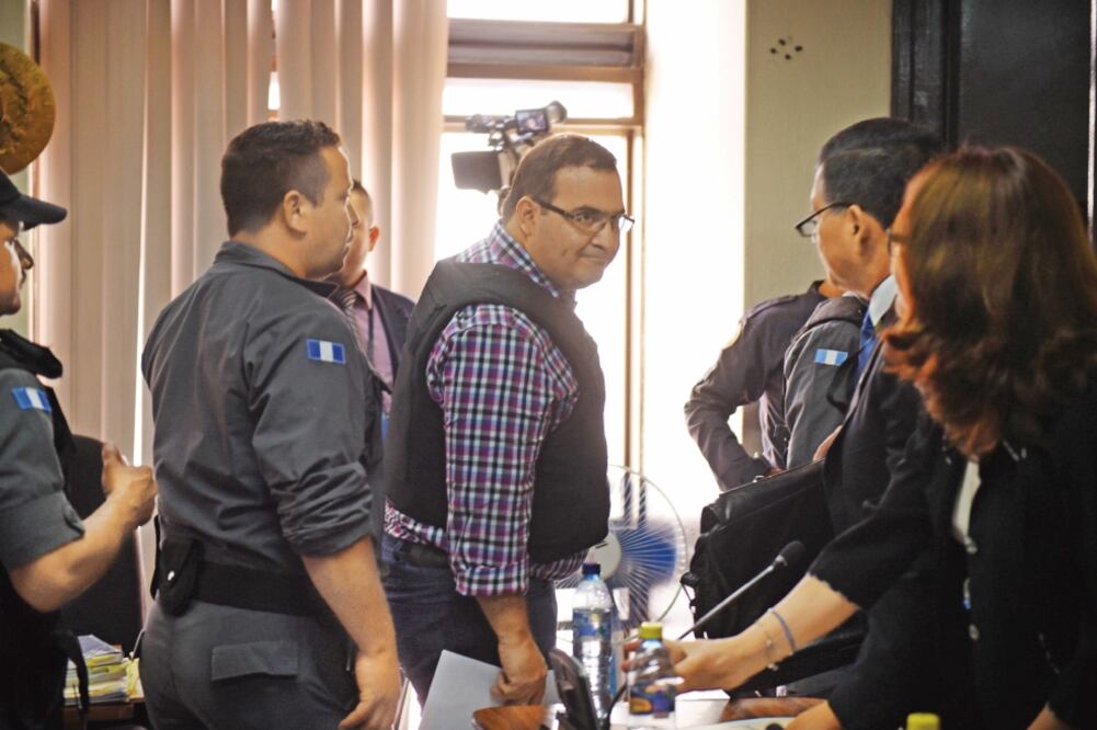 El ex gobernador de Veracruz está recluido en la cárcel del cuartel militar, que alberga a presos de “alto perfil”, como políticos procesados por corrupción. (EDWIN BERCIAN. EFE)