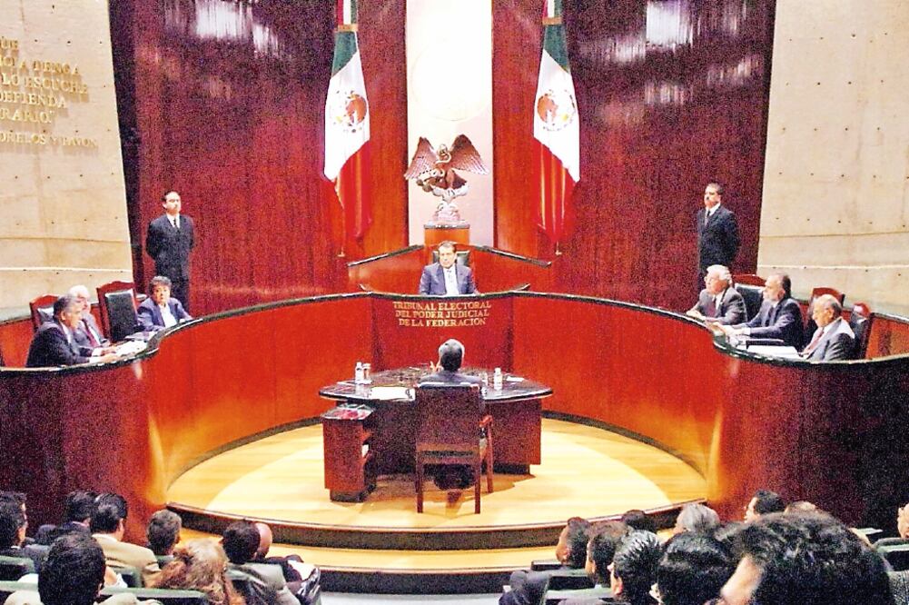 Análisis. Cinco de siete magistrados del TEPJF validaron los argumentos del PRI, PRD, PVEM, MC y PES (ARCHIVO EL UNIVERSAL)
