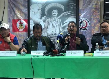 Campesinos amenazan con reanudar protesta en Bellas Artes para retirar pintura de Zapata