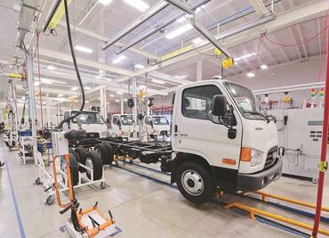 Sector automotriz, el más afectado si se revisa TLC: IP