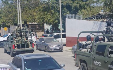 Desactivan artefacto explosivo dentro de camioneta en Sinaloa; grupo armado abandona objeto tras accidente vial