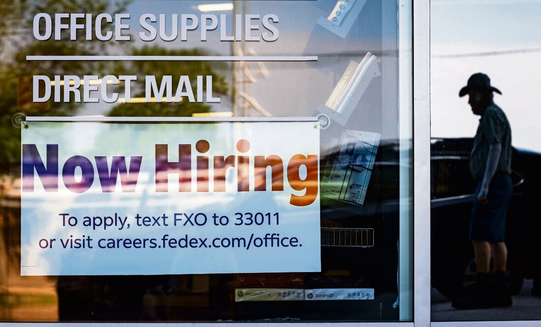 De acuerdo con la OCDE, el empleo y el desempleo se han mantenido firmes, y las tasas de vacantes aún son altas en muchos países. Foto: EFE