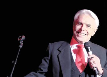 Enrique Guzmán descarta dueto con Frida Sofía: "ella no canta"