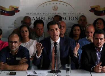 Tras detención de diputados, Guaidó denuncia "golpe al Parlamento"