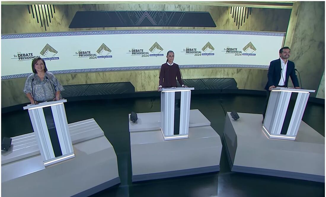 Claudia Sheinbaum, Xóchitl Gálvez y Jorge Álvarez Máynez participan en el Segundo debate presidencial; moderan Alejandro Cacho y Adriana Pérez Cañedo Foto: Captura de pantalla