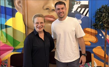 Embajadora de México en Reino Unido confirma llegada de Aaron Ramsey a Pumas; el galés ya vuela rumbo a CDMX 