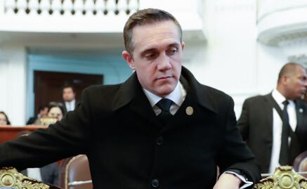 Rubalcava tiene un paquete enorme en el Metro; líder de diputados del PAN le desea suerte