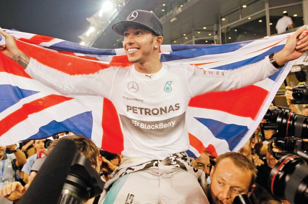 La semana pasada, en el GP de EU, el británico Lewis Hamilton consiguió por tercera vez el título de pilotos de la Fórmula Uno. CAREN FIROUZ. REUTERS