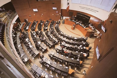 Sin cambios, Senado avala Ley de Ingresos 2017