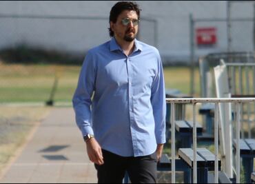 Amaury Vergara estuvo en el entrenamiento de Chivas