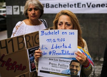 Con protesta, venezolanos buscan llamar la atención de Bachelet