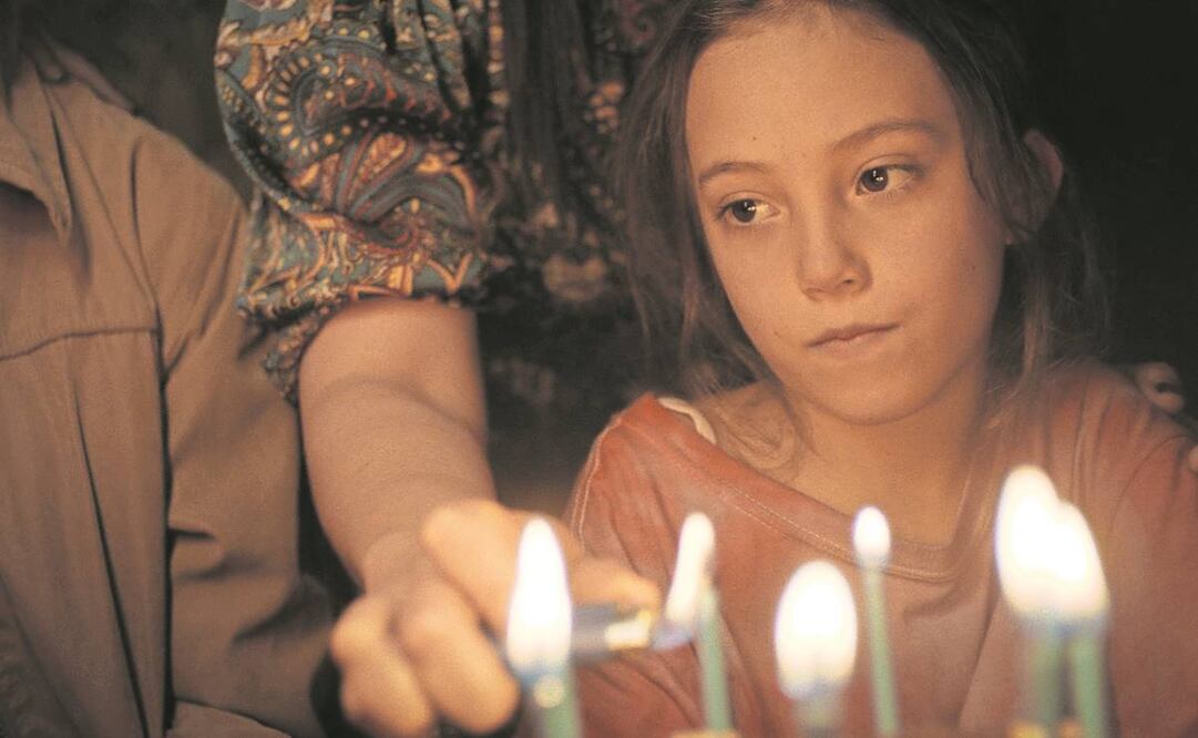 Una pequeña ayuda con los preparativos de una fiesta sorpresa pero antes ocurren cosas que fracturan sus cimientos familiares. Foto: Cine canibal
