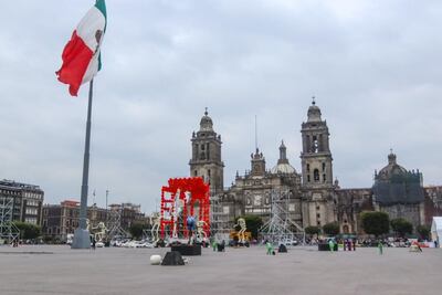 Día de Muertos: Alistan montaje de Megaofrenda 2024 en el Zócalo; ¿cuándo se inaugura?