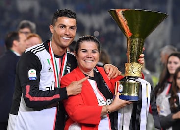 El mensaje de la mamá de Cristiano luego de su accidente cerebrovascular