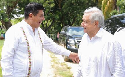 Salomón Jara presume a AMLO disminución de pobreza en Oaxaca a 3.2 %