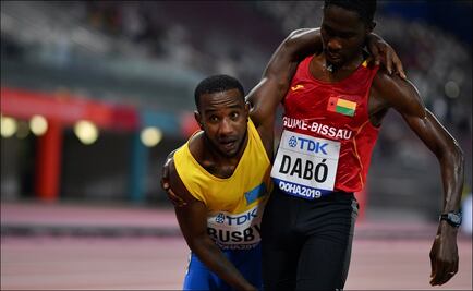 El humanitario acto de un atleta que ayudó a otro a terminar una competencia