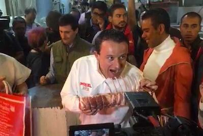 Plantea Mikel Arriola salarios justos más que mínimos