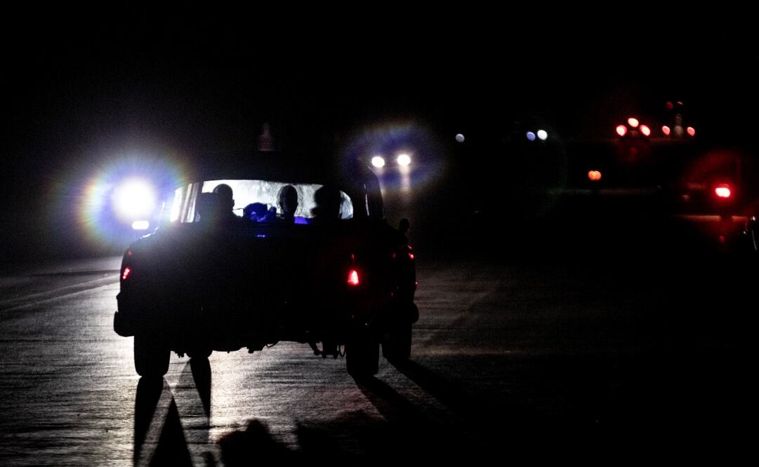 La Fiscalía de Cuba ha imputado a varios manifestantes en tres provincias, tras las protestas por la falta de electricidad en medio de un apagón nacional ocasionado por el huracán Rafael. Foto: EFE