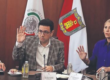 Exigen retirar retrato de Congreso