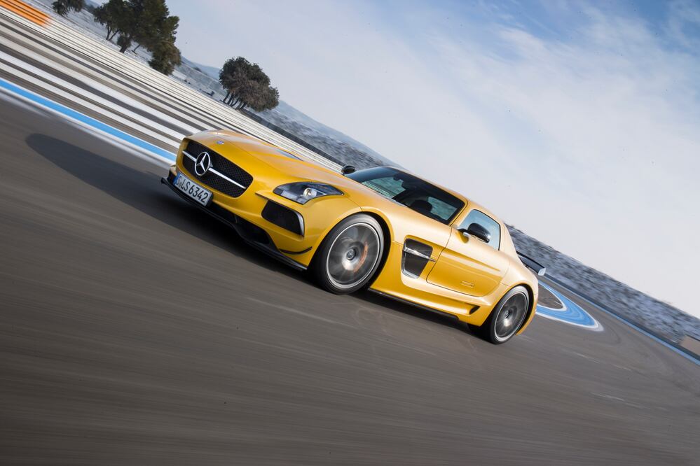 El auto implicado fue un Mercedes SLS AMG.