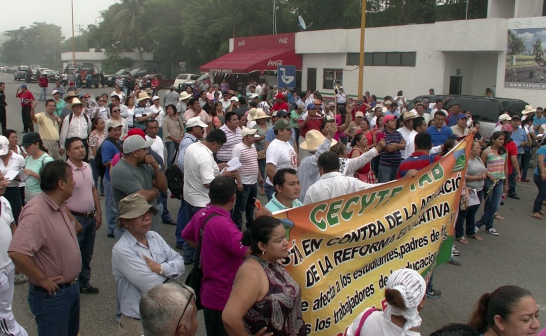 Aplica SEP descuento a 72 mil 648 maestros faltistas