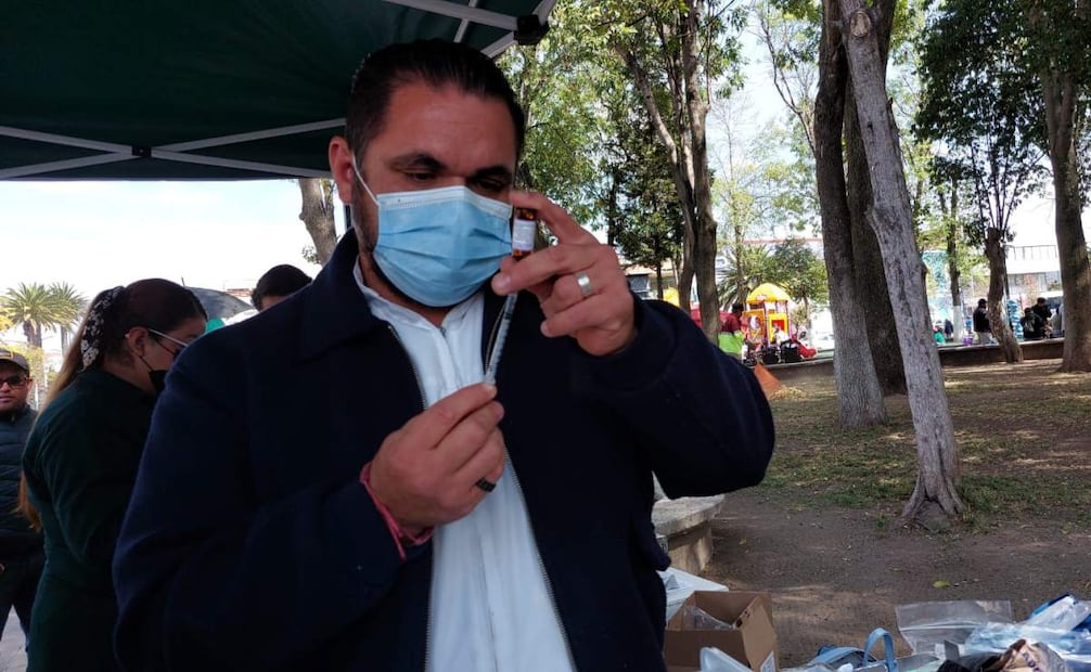 Personal medico aplica vacunas contra sarampión en Tlaxcala  (20/01/2026). Foto: Especial