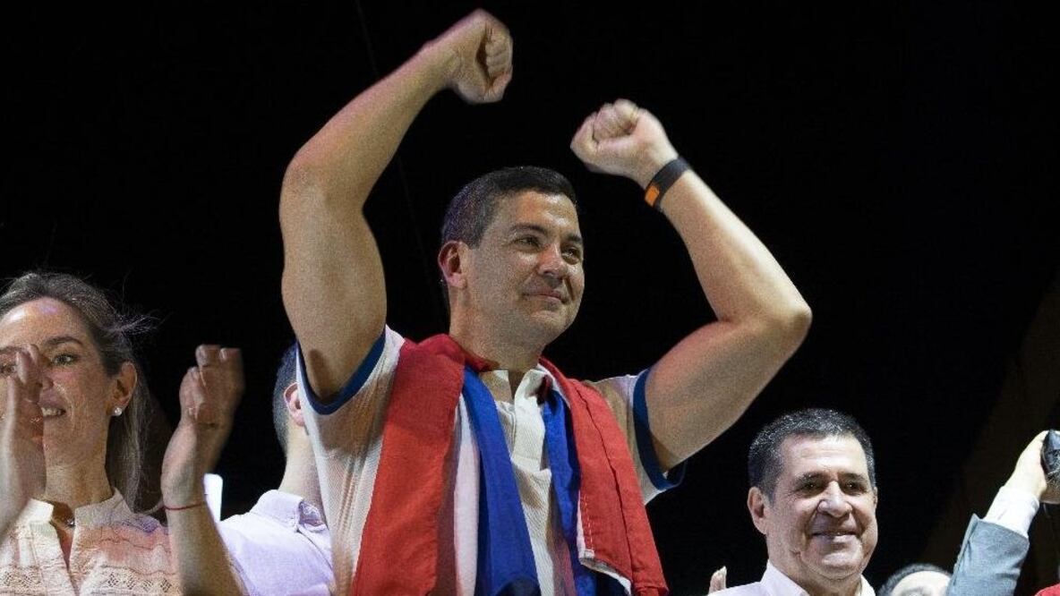 "Hoy hay un solo presidente en Venezuela y se llama Nicolás Maduro": Santiago Peña, presidente electo de Paraguay, habla con BBC Mundo sobre Taiwán, China y su controvertido padrino político