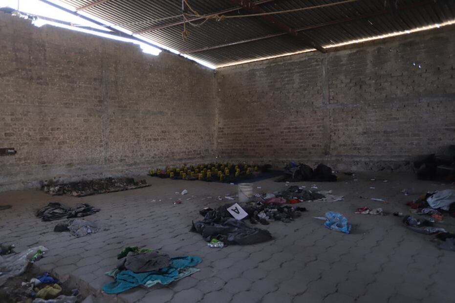 " Desde analgésicos hasta pesas para ejercicio; los otros hallazgos en el campo de exterminio de Teuchitlán, Jalisco". Fotos: de la Coordinación General de Seguridad de Jalisco