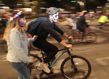 Tours en bici por casas embrujadas en CDMX: fechas y precios
