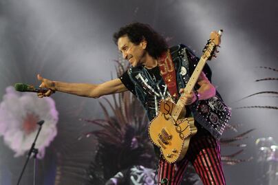 El Tri celebra 50 años de rock and roll en el Palacio de los Deportes