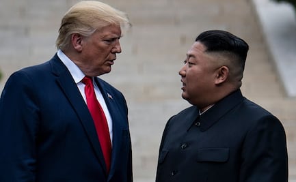 Trump se dice "contento" de que Kim Jong-un esté "de regreso y bien"