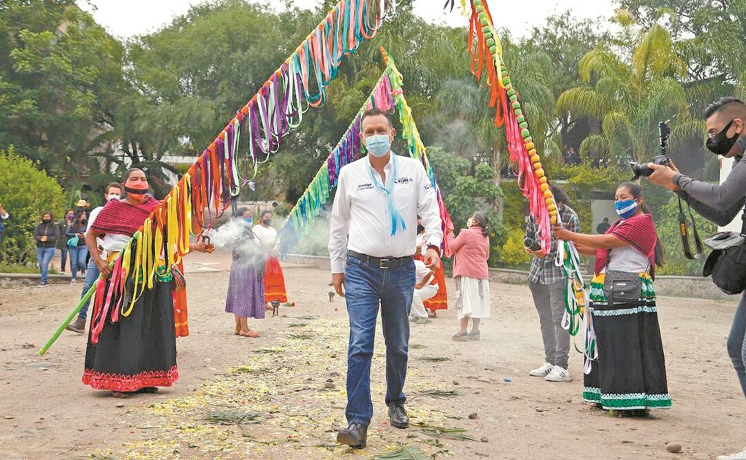 Mauricio Kuri, candidato del PAN y QI, presentó su plan de trabajo a comunidades de Tolimán, Colón, Ezequiel Montes y Cadereyta. Foto: ESPECIAL