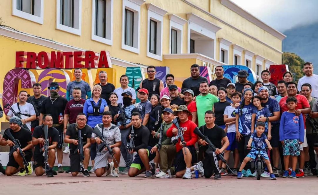 Alcaldesa de concejo municipal de Frontera Comalapa sale a correr con fuerzas armadas (03/02/2025). Foto: Especial/El Universal