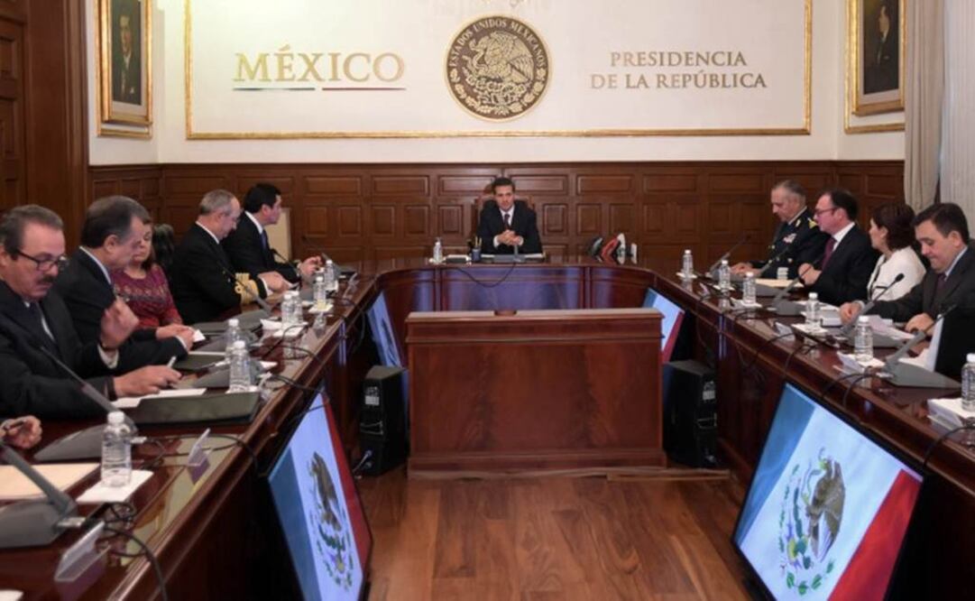 El presidente Enrique Peña Nieto y su gabinete hicieron un balance de las acciones de gobierno al primer cuatrimestre del año/Especial
