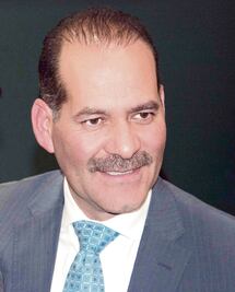 Orozco Sandoval afila tijera en Salud y Educación