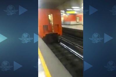 Se desprenden vagones de Metro de la Línea 5