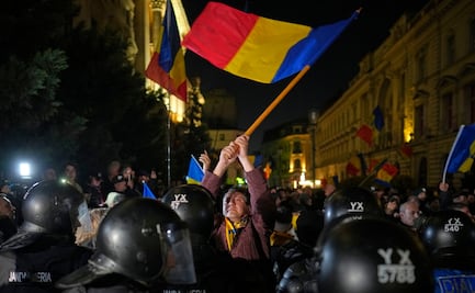 En Bucarest, 10 mil personas se manifiestan a favor de los valores de la UE; “¡queremos Europa, no dictadura!”, claman