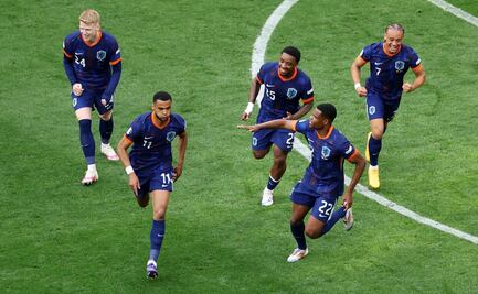 Países Bajos golea a Rumania y clasifica a los cuartos de final de la Eurocopa