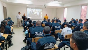 Prohíben uso de celulares en instalaciones de la policía municipal de Mazatlán; solo podrán usarse en asuntos oficiales o emergencias