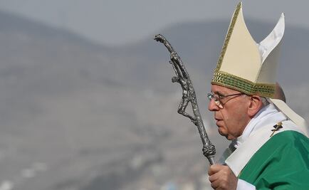 Concluye Papa visita a Perú y regresa a Roma