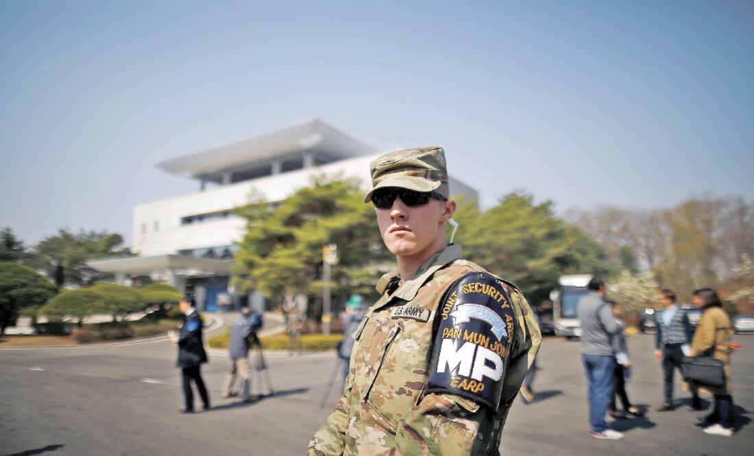 Un soldado estadounidense en Panmunjom, en la Zona Desmilitarizada de Corea, el miércoles pasado. (KIM HONG-JI. REUTERS)