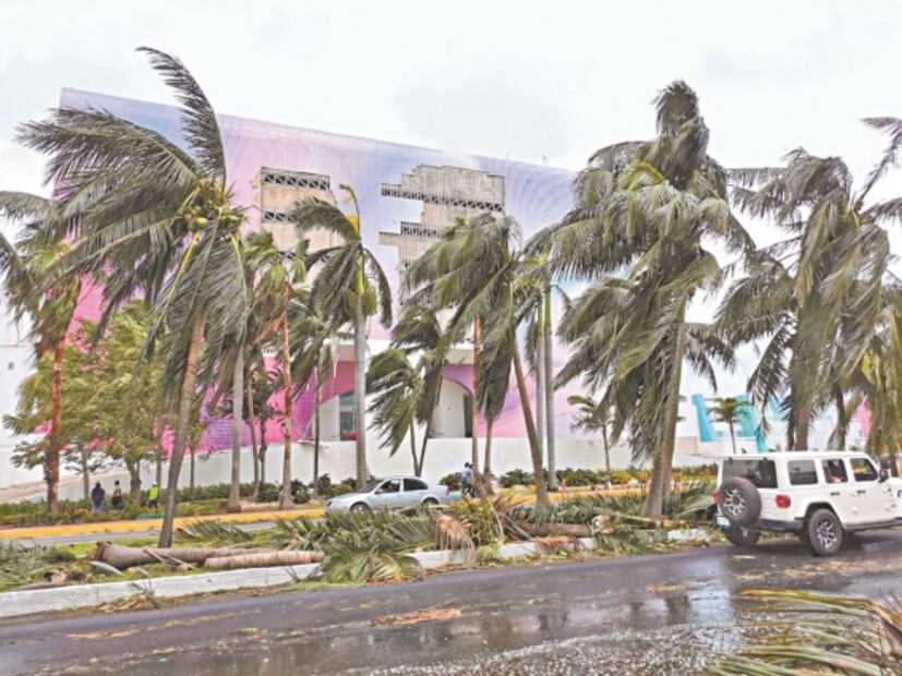 "Delta" sólo despeina península de Yucatán: huracán queda en susto