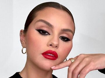 Butter nails, la tendencia de uñas que impone Selena Gomez