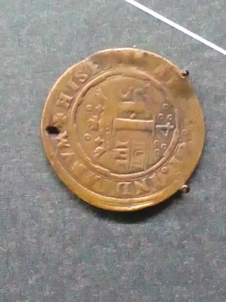 Cuando los billetes eran cuadrados y las monedas no eran redondas