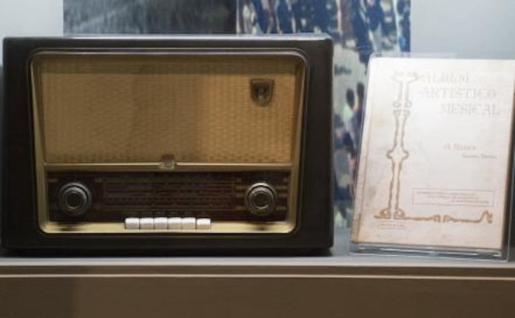 Exposición celebra los 75 años del Colegio Nacional y la libertad por el saber