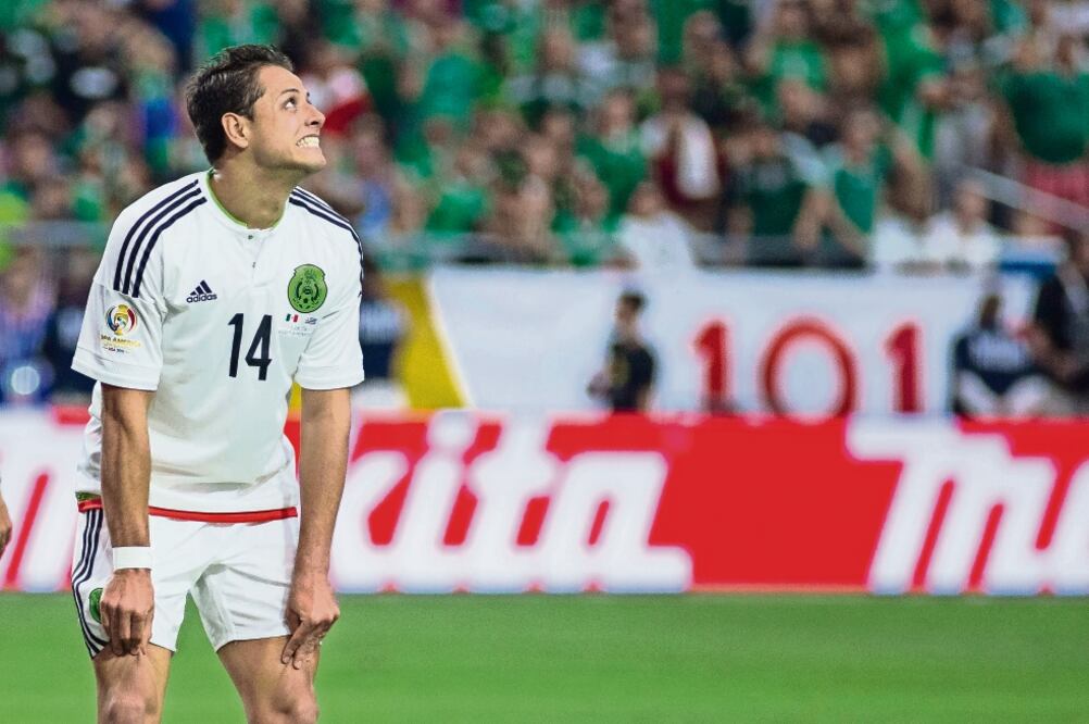 Hernández contará con respaldo de sus compañeros para superar a Borgetti (ALEJANDRO GUTIÉRREZ MORAF. IMAGO7)