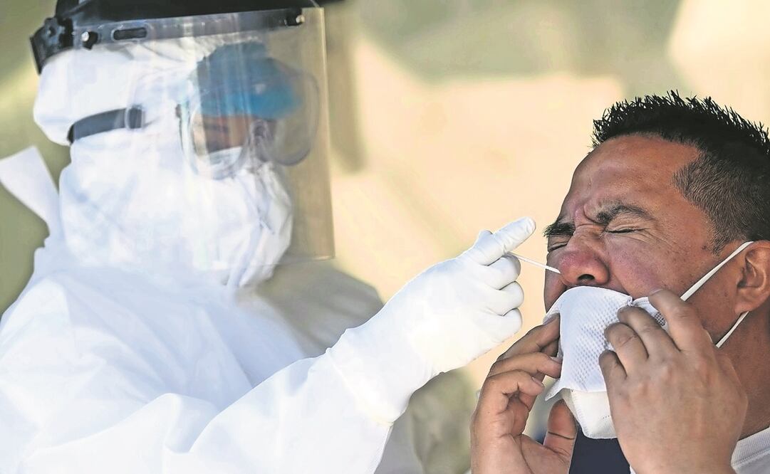 La Ssa precisó que en la semana epidemiológica 41 hubo una disminución de 15% en el número de casos estimados de Covid-19 en comparación con la semana anterior. Hasta la fecha, 3 millones 166 mil 103 personas se han recuperado. Foto: Archivo. El Universal