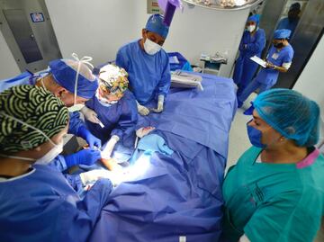 5 de cada 10 cirugías plásticas en México son hechas por usurpadores, advierten especialistas; piden mayor regulación