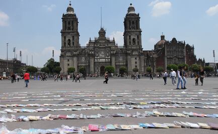 Buscan formar titánica espiral de libros en el Zócalo